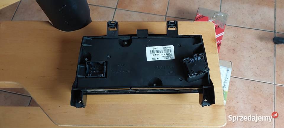Panel nawiewu klimatyzacji Fiat Grande Punto Rok produkcji 2007 sprzedam