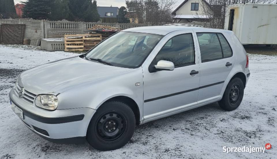Volkswagen Golf IV 16 benzyna
