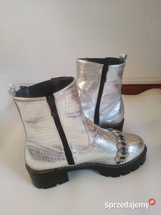 Botki srebrne 39 inna Miastko