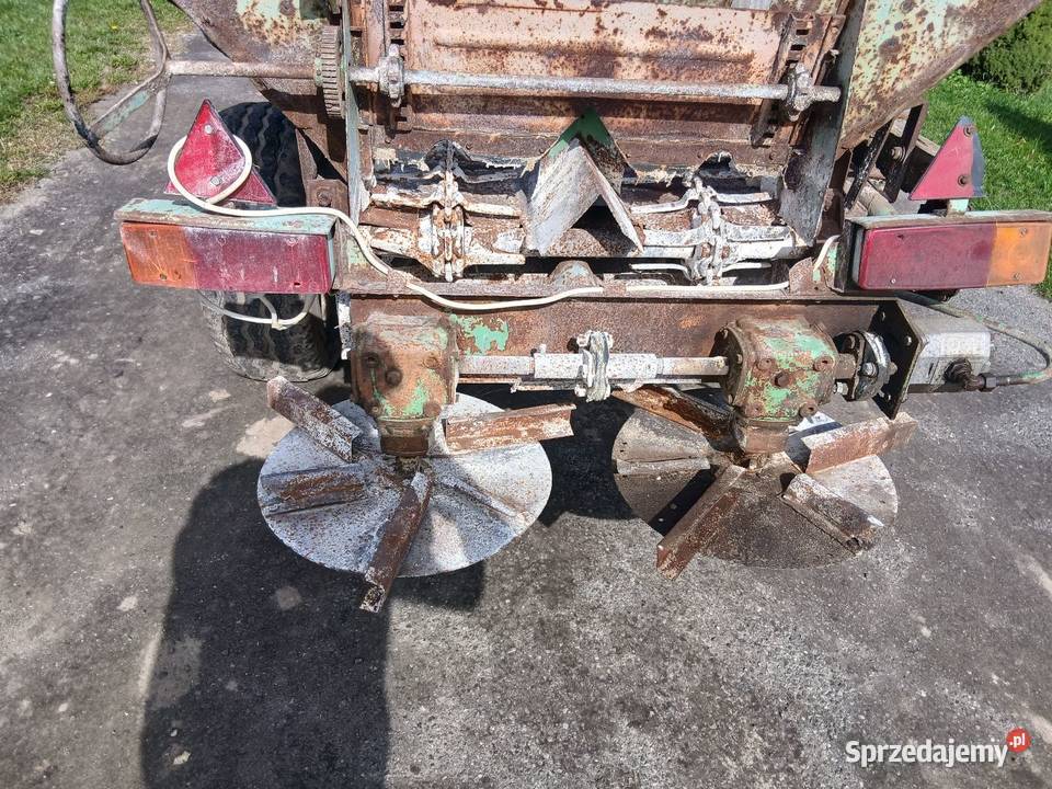 Rozsiewacz piast wapna rcw 3 stalowe 5x120 bmw nieuszkodzony