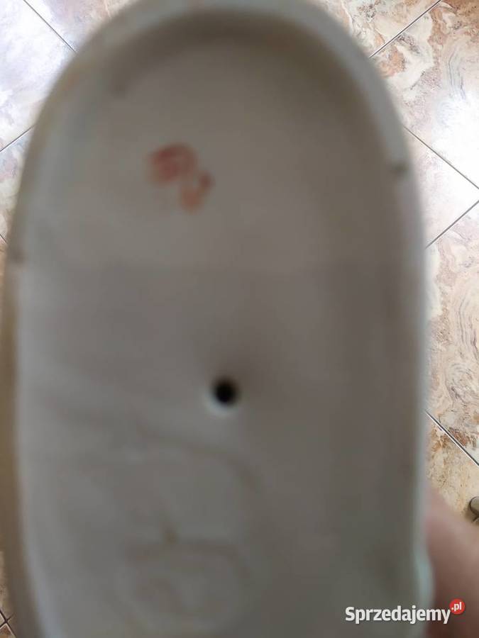 Figurka porcelanowa ukraińskiej pary Pierwsza Skierniewice