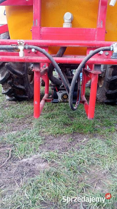 Sprzedam opryskiwacz Zawieszane