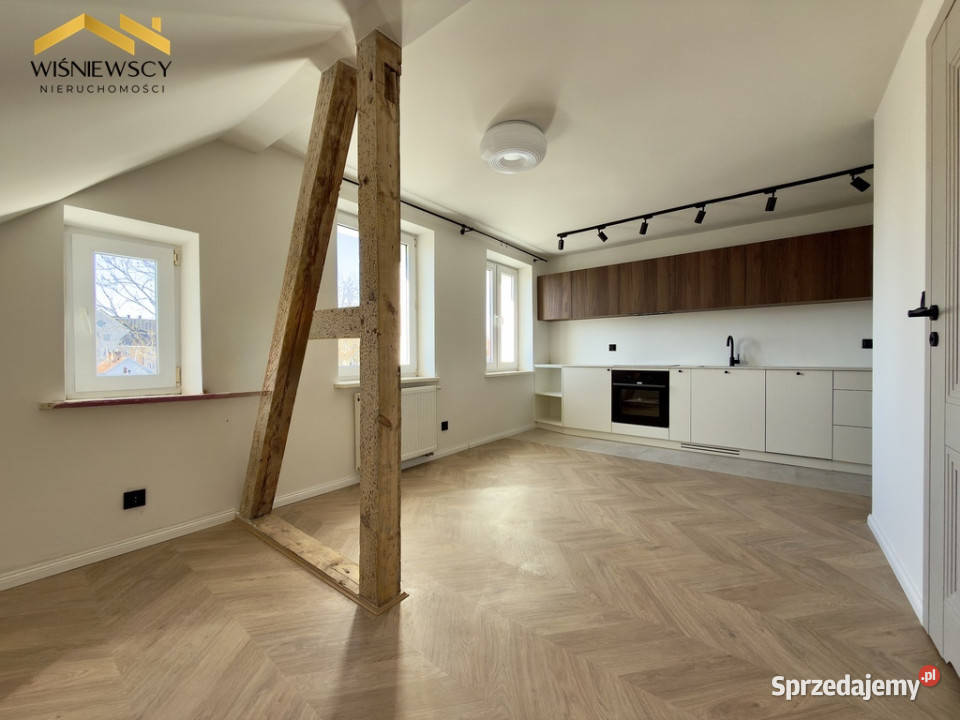 2 pok 322 m2 Ogrodowa Elbląg remoncie cegła