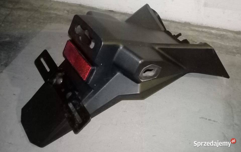 Suzuki SV 1000 06 Zadupek Ogon Błotnik Mocowanie Poznań