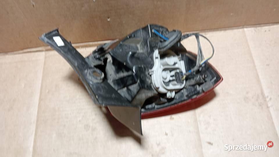 ALFA ROMEO GIULIETTA HB LAMPA TYŁ PRAWA LED Zbierkowo