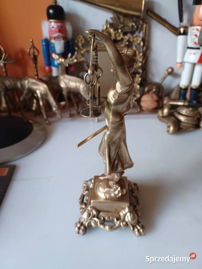 Temida Bogini sprawiedliwości Figura mosiężna