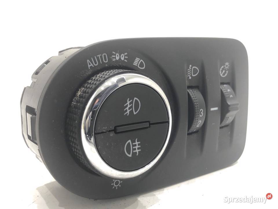 WŁĄCZNIK ŚWIATEŁ OPEL COMBO D 39085924 PRZYCISK