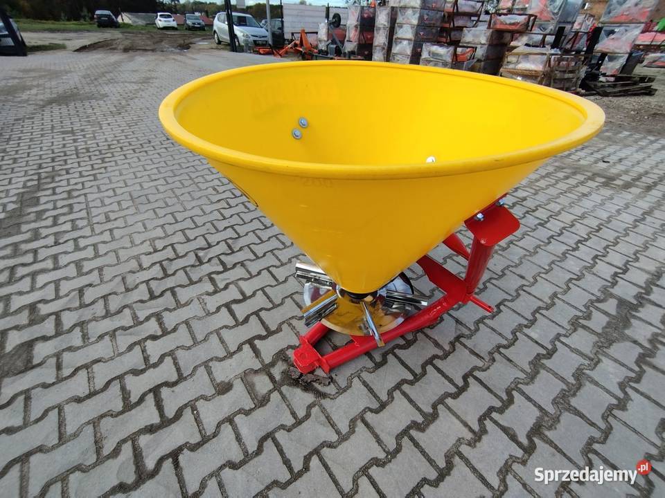 NOWY Rozsiewacz Rolniczy Strumyk 200 300 400 500 Sejny