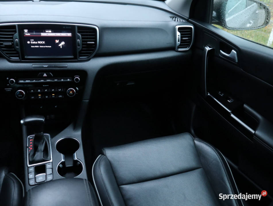 Kia Sportage 17 CRDi światła przeciwmgielne Piaseczno sprzedam