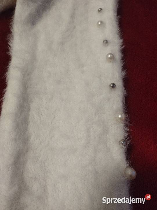 Sweter damski młodzieżowy z perełkami Piaseczno