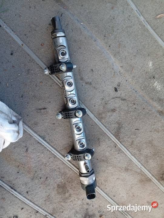 Bosch 7 809 127 01 listwa wtryskowa z przewodami Kętrzyn