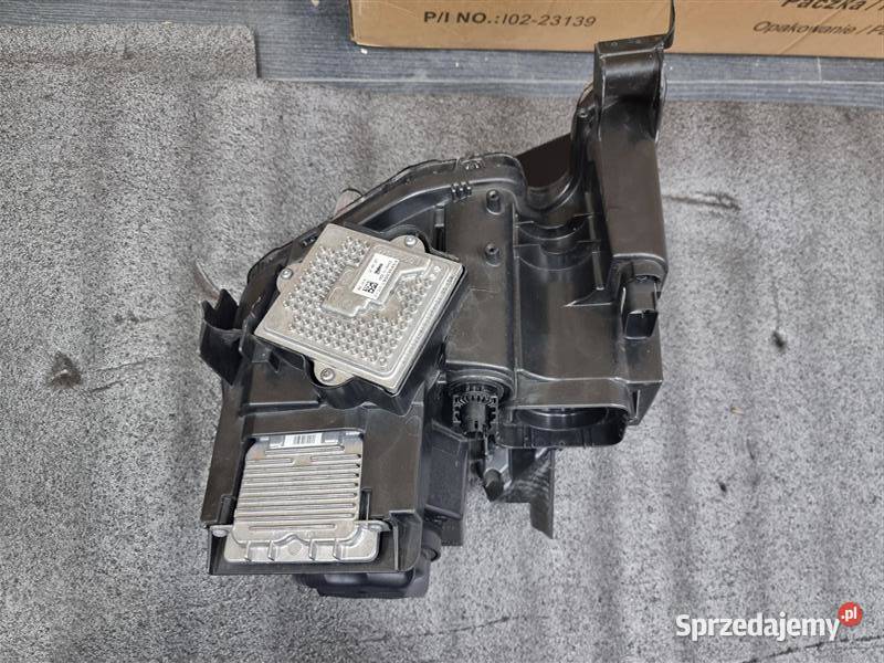 Lampa Jeep Grand Cherokee WK2 2020 OEM XENON Warszawa