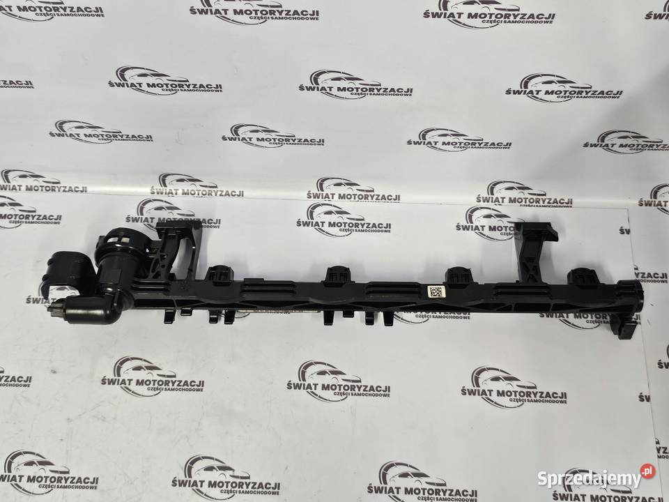 FORD FIESTA 125 B SNJA 82 17r listwa wtryskowa osobowe