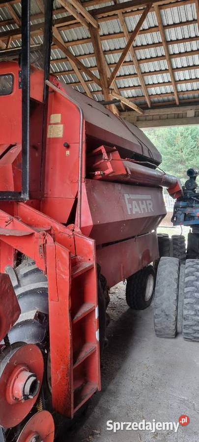 Kombajn zbożowy Fahr M900 silnik deutz kabina Kombajny Szulborze-Koty