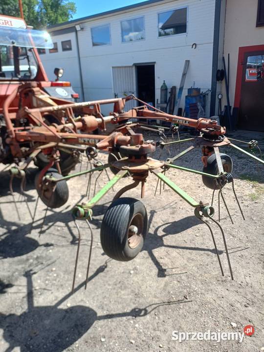 Przewracarka Stoll przetrząsarka Stoll uszkodzony Łysiny