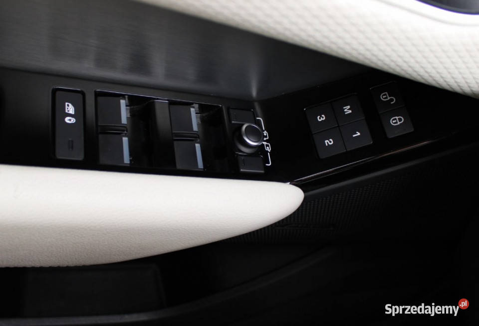 Land Rover Range Rover Velar 2018r Salon Polska diesel Pozostałe Chorzów