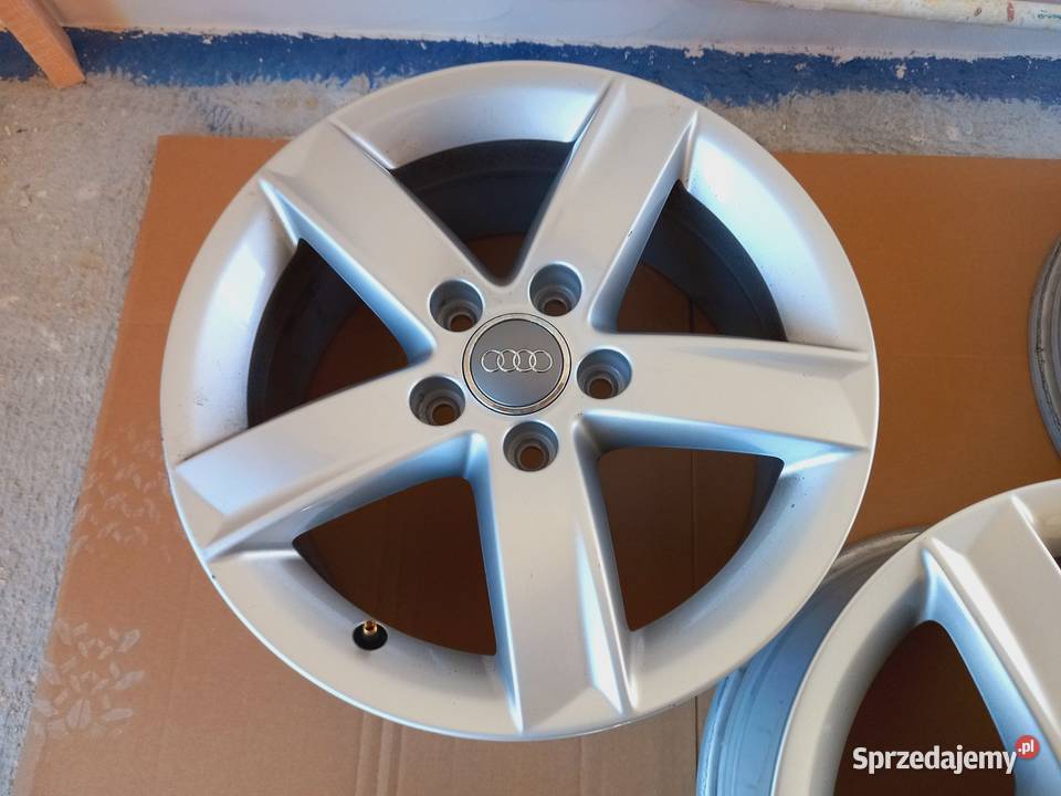 alu felgi Audi A4 B8 16 ładny komplet Średnica 16" Olsztyn