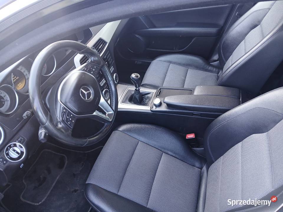 MERCEDES BENZ C220 CDI nieuszkodzony