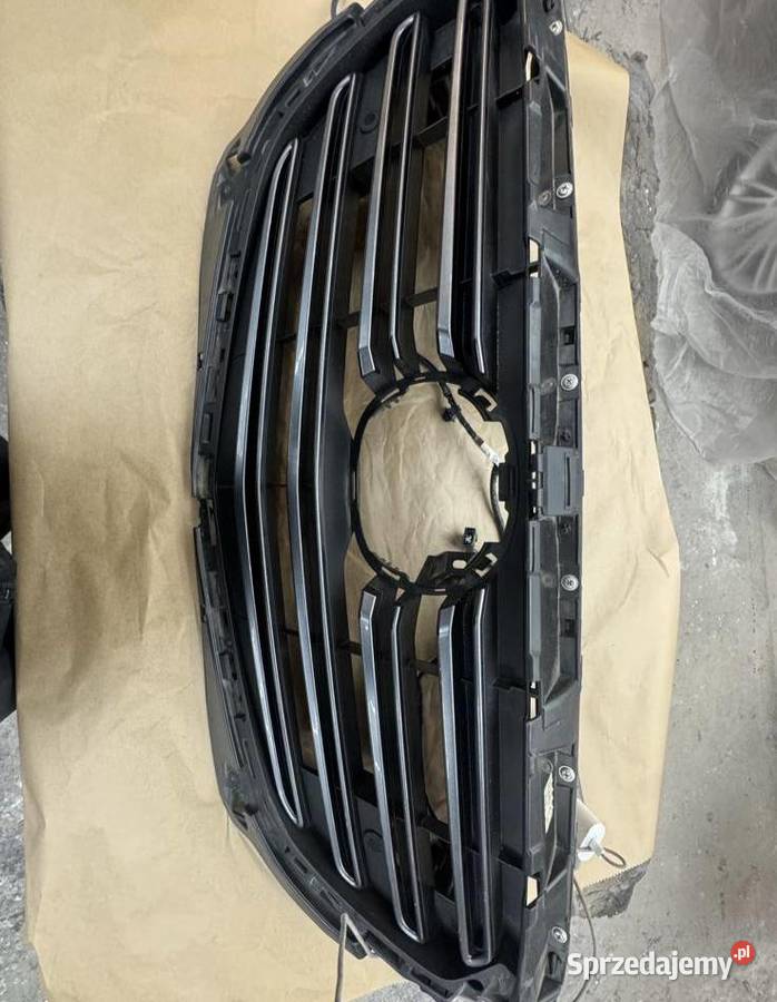 Gril mazdy cx3 z czujnikami parkowania osobowe