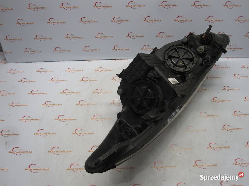 HYUNDAI I30 II 13r lampa prawa przód ANGLIK świętokrzyskie