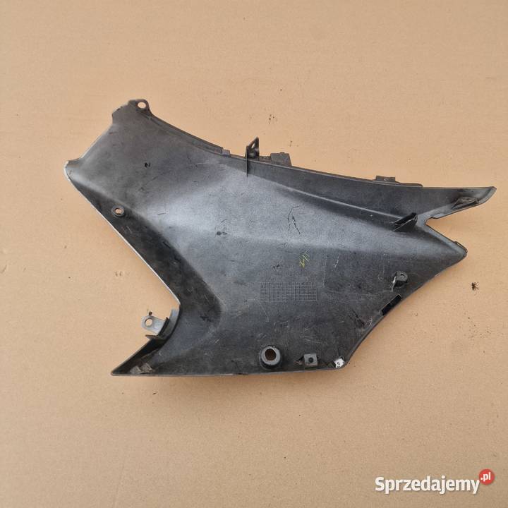 SUZUKI DL650 VSTROM 0711 BOK BOCZEK OWIEWKA LEWA Bieleń