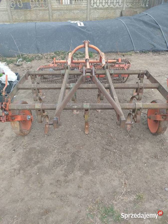 Kultywator z podwójnymi wałkami 18m Kultywatory Skierniewice