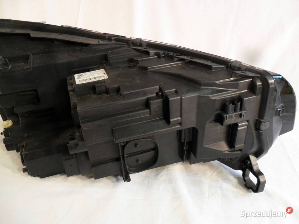 REFLEKTOR PRZÓD STRONA LEWA VOLKSWAGEN TIGUAN Nowy Tomyśl