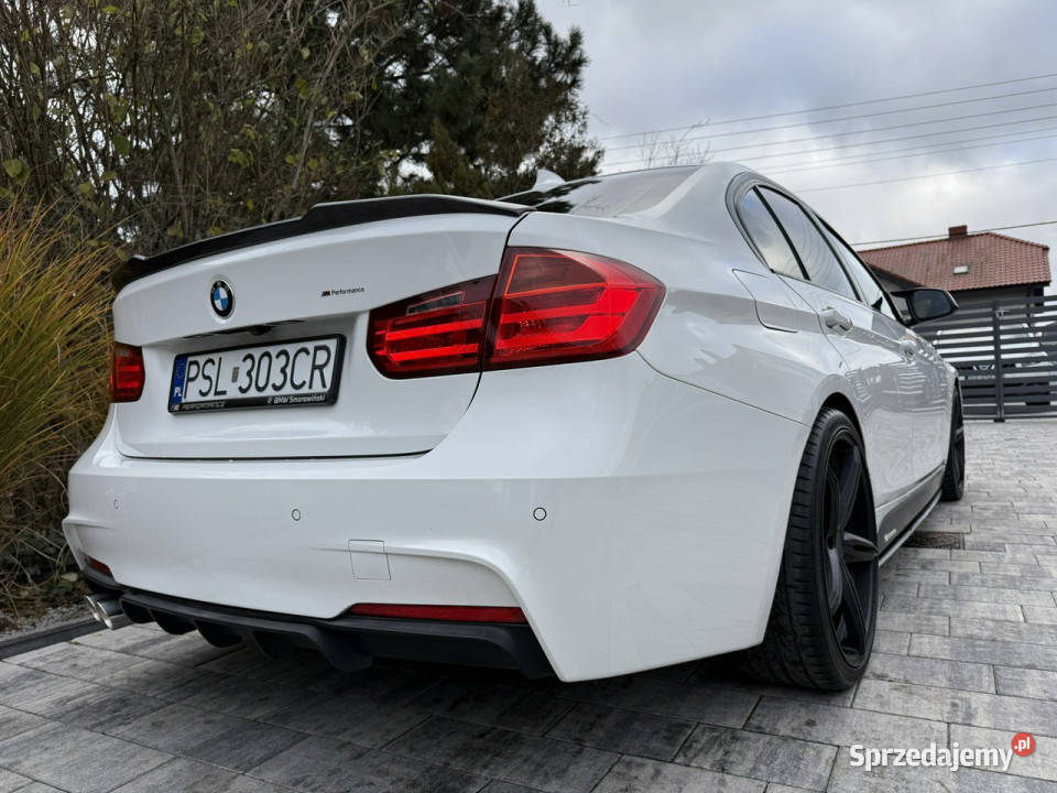 BMW Seria 3 zadbane serwisowane F30F31 2012 Sedan / Limuzyna Poznań