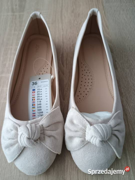 baleriny zamszowe kremowe 36 nowe 26cm