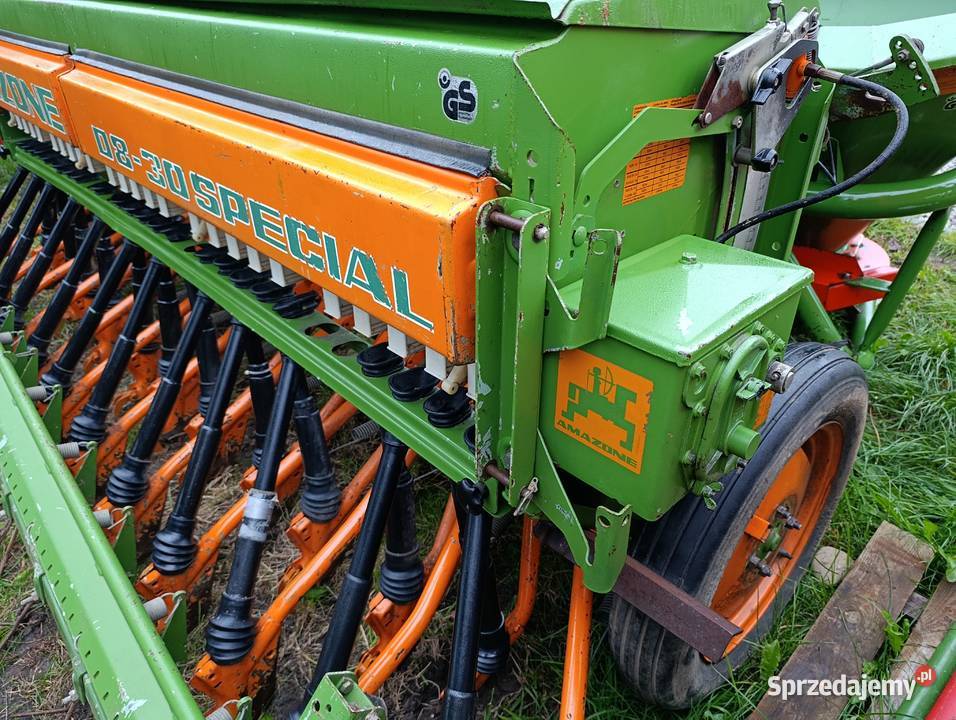 Siewnik zbożowy amazone d8 Rawica Stara