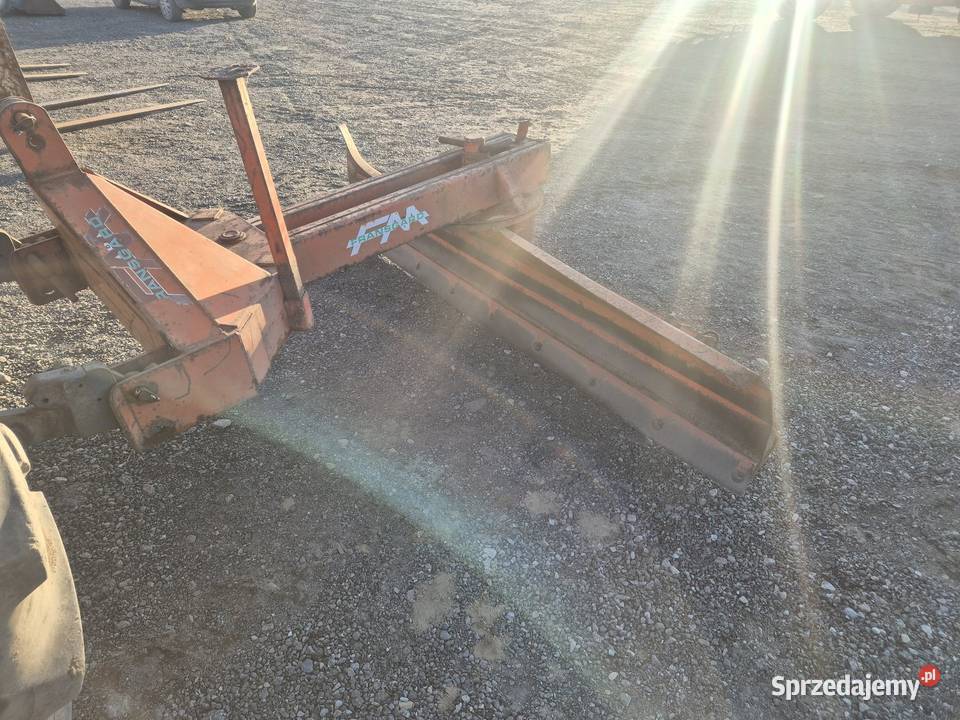 Równiarka pług spychacz fransgrd gt250 Nowa Karczma