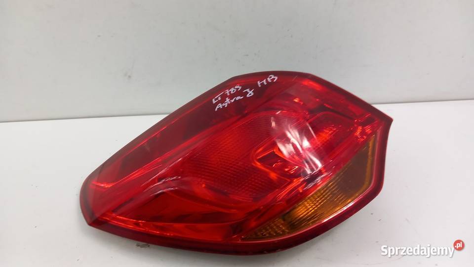 OPEL ASTRA J HB LAMPA TYŁ LEWA Zbierkowo