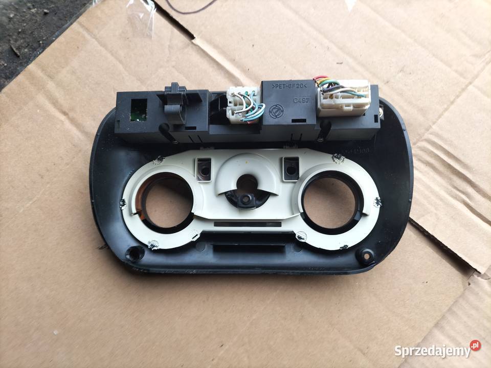 PANEL ŚRODKOWY NAWIEWU FIAT SEICENTO Kamień-Kolonia