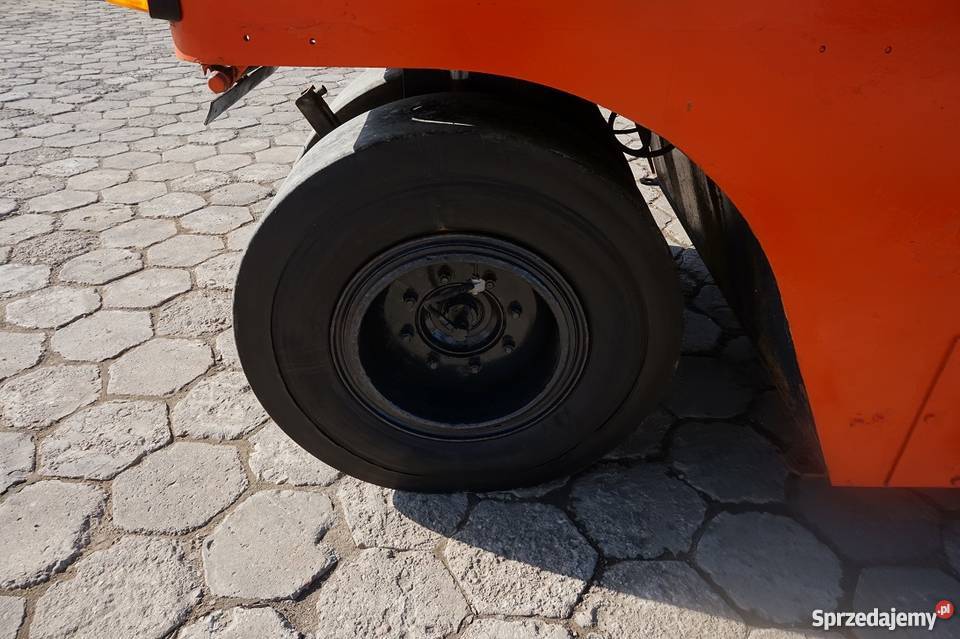 Stavoctroj Grw 101 walec ogumiony Rok produkcji 1988 Tuliszków