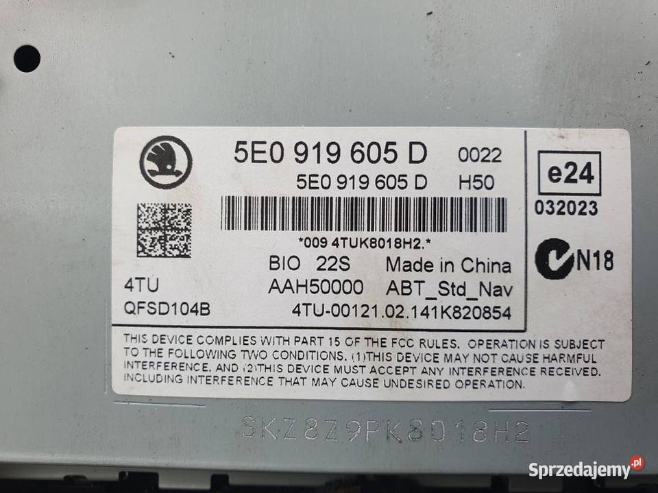 RADIO SKODA OCTAVIA III WYŚWIETLACZ 5E0919605D Pozostałe Lipno