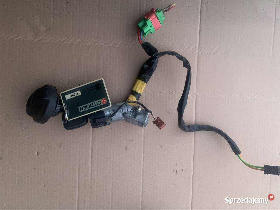 Stacyjka kluczyk korek wlewu citroen c2 c3 osobowe Szczecin