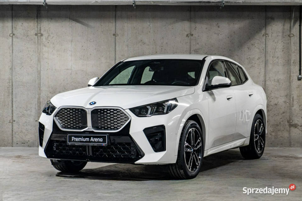 BMW iX2 iX2 eDrive20 Dostępne ręki Łódź