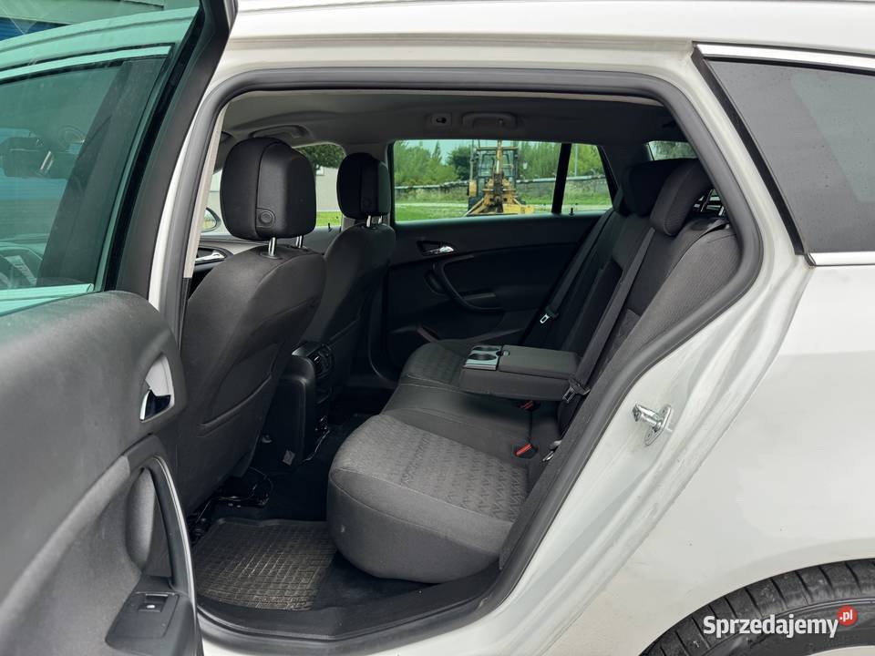 Opel Insignia 20 DIESEL Zarejestrowana Ważne Samochody osobowe Konin