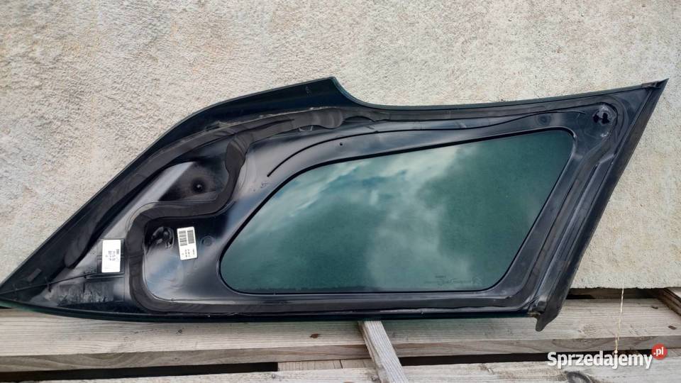 Szyba karoseryjna tył plastik lewa prawa ds5 szyby Bieliny