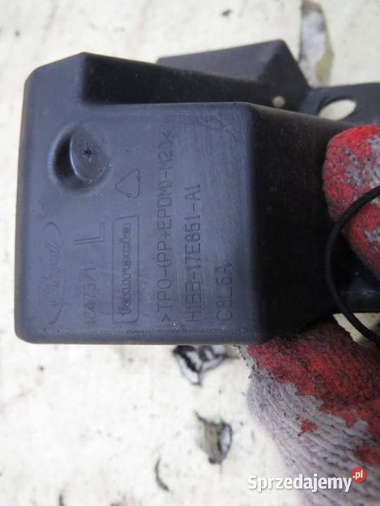 ŚLIZG ZDERZAKA LEWY TYŁ FORD FIESTA MK8