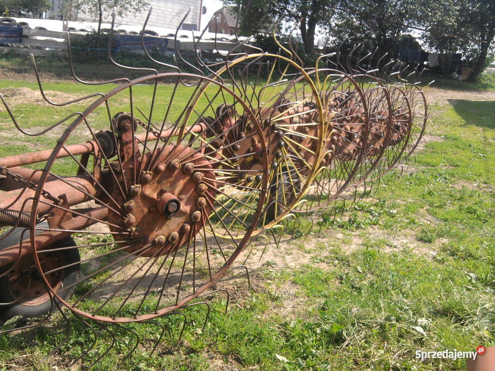 przewracarka do siana pająk Łopienie-Szelągi