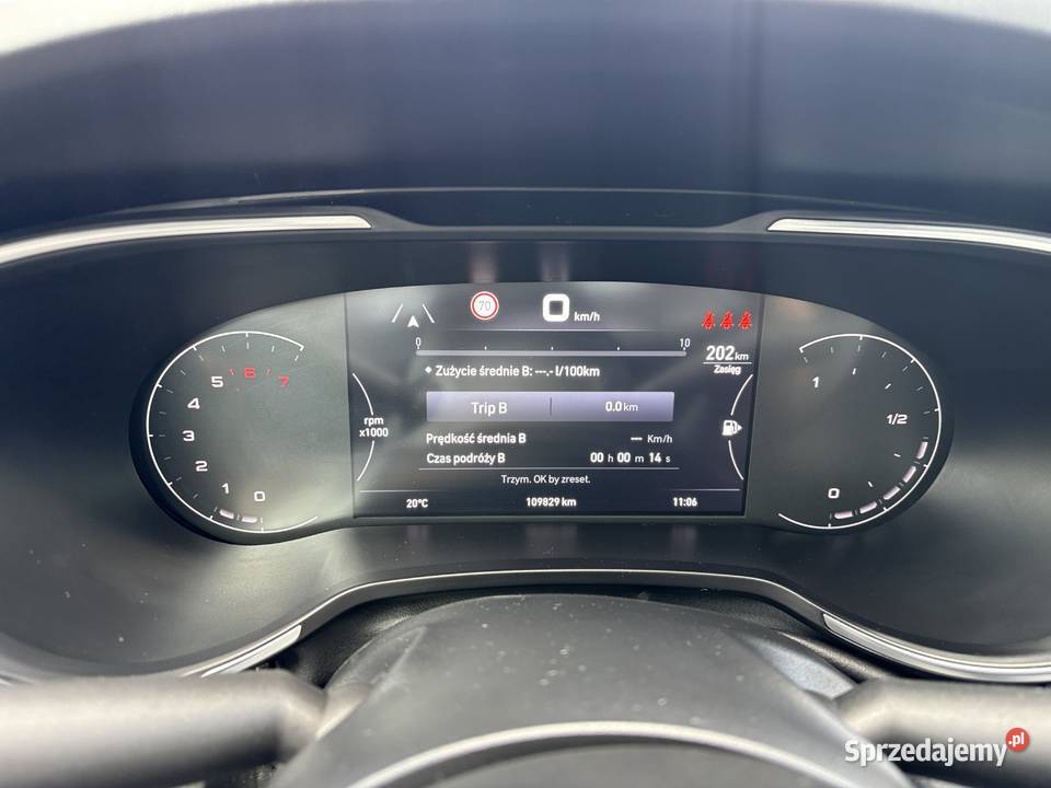 FIAT TIPO CROSS Salon BezwypKlimaSkóra NAWIFull reflektory ksenonowe Libiąż sprzedam