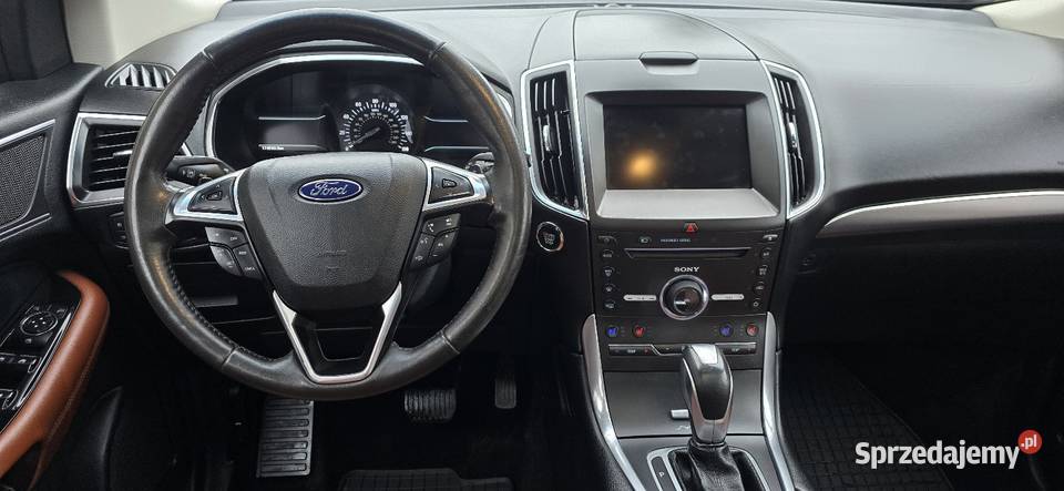 Ford edge titanuim 4x4 35 benzyna 287 koni bluetooth lubelskie Świerszczów sprzedam