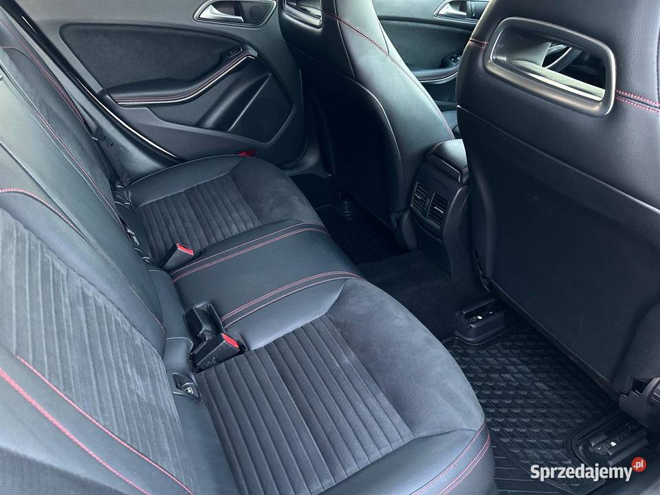 Mercedes CLA 180 AMG Line SB Serwis ASO elektryczne szyby