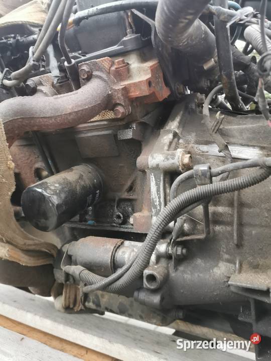 Amerykański kompletny silnik FORD 30 V6 v8 aut
