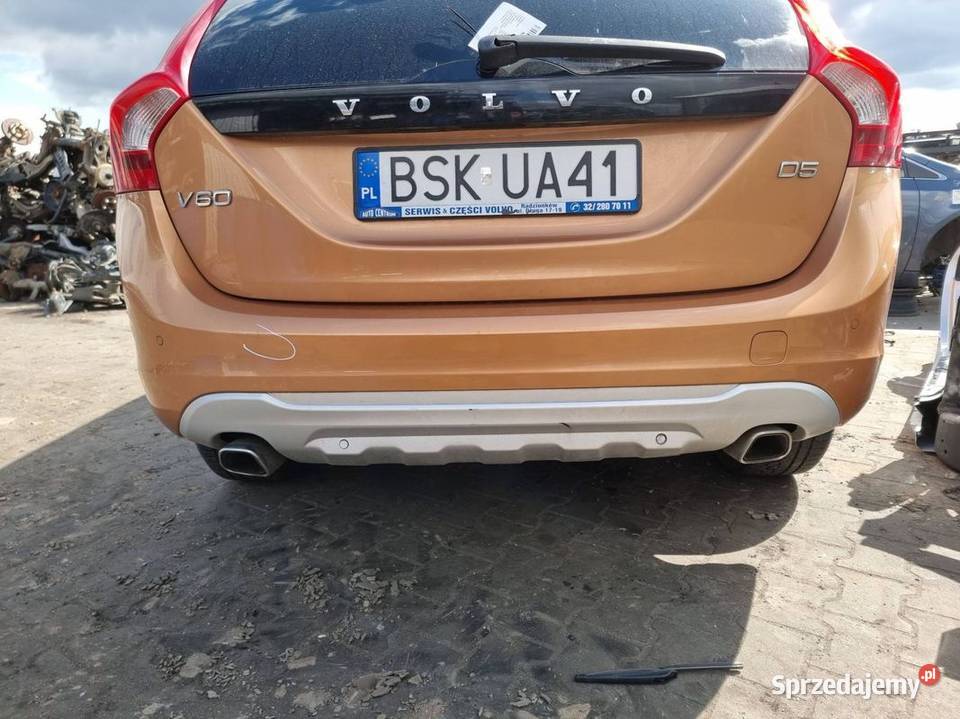 ZDERZAK TYŁ VOLVO V60 704 VIBRANT COPPER Pozostałe