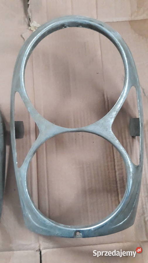 Mercedes W 108 109 Ramki przedniej lampy osobowe Bukownica