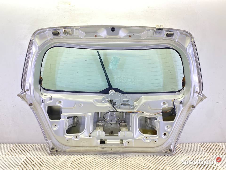 KLAPA TYŁ SUZUKI SWIFT III Hatchback TYLNA