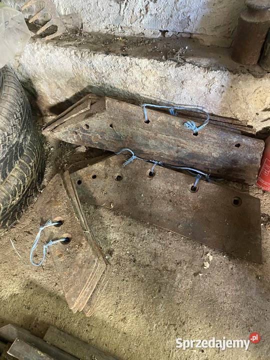 Plugi Kverneland 4 skibowe obracane podkarpackie Rączyna