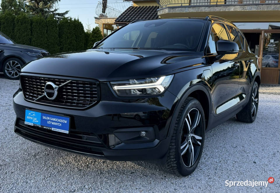 Volvo XC 40 RDesignT5Plugin262 lakier metallic Kamienna Góra